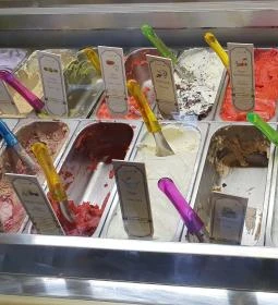 Levendula Kézműves Fagylaltozó