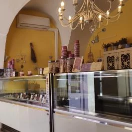 Levendula Kézműves Fagylaltozó Szentendre - Belső