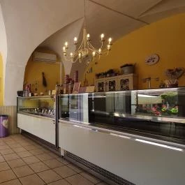 Levendula Kézműves Fagylaltozó Szentendre - Belső