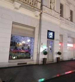 Like Cafe