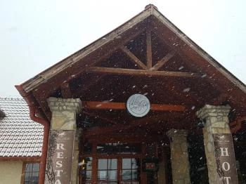 Lili Rasthaus Óbarok