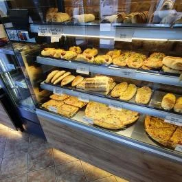 Linda Pékség, Környe - Egyéb