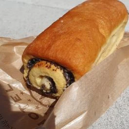 Lipóti Pékség, Budakalász - Egyéb