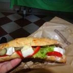 Lipóti Pékség & Kávézó - Corvin Plaza Budapest - Étel/ital