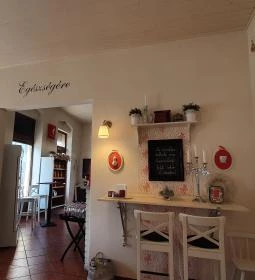 Lipóti Pékség & Kávézó