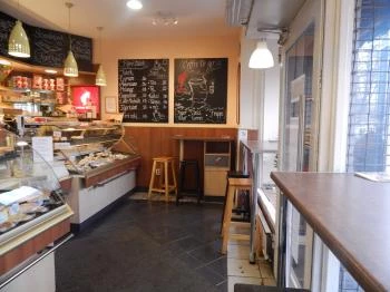 Lipóti Pékség & Kávézó - Bajcsy-Zsilinszky út Budapest