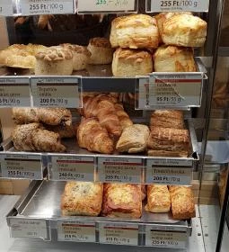 Lipóti Pékség & Kávézó