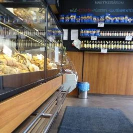 Lipóti Pékség & Kávézó - Nagy Lajos király útja, Budapest - Étel/ital