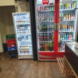Lipóti pékség és Kávézó - Vasútállomás, Tatabánya - Belső