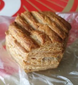 Lipóti pékség és Kávézó - Vasútállomás