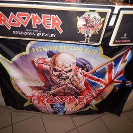 Liquid Rock, Budapest - Egyéb