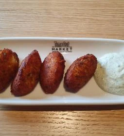 LIRA by Essencia Restaurant - Time Out Market, Budapest