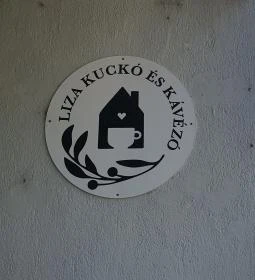 Liza Kuckó és Kávézó