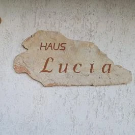 Lucia Haus, Eger - Egyéb