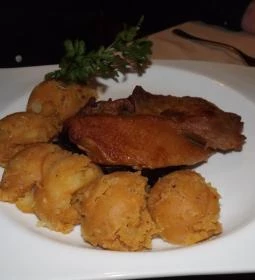 Lugas Szálloda Étterem