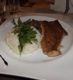 Lugas Szálloda Étterem