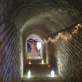 Lusta Páva Borbár és Pince Monor - Egyéb