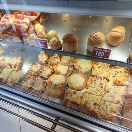 Luti Pékség Tapolca - Étel/ital