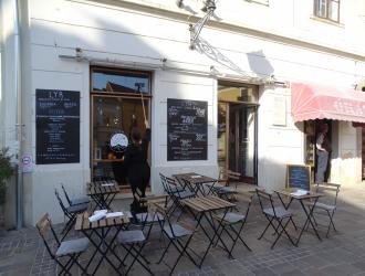 LYR Speciality Coffee & Food 100% Vegan, Pécs