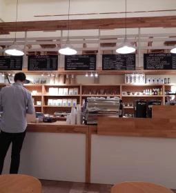 Madal Cafe - Ferenciek tere