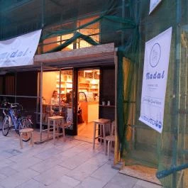 Madal Cafe - Ferenciek tere Budapest - Külső kép