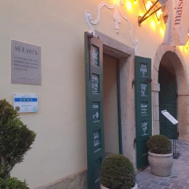 Maison Bistro - Maison Bistro & Hotel étterme, Budapest - Külső kép