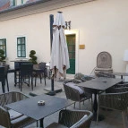 Maison Bistro - Maison Bistro & Hotel étterme Budapest - Külső kép