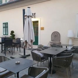Maison Bistro - Maison Bistro & Hotel étterme, Budapest - Külső kép