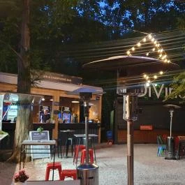 Majomhoz, Budapest - Egyéb