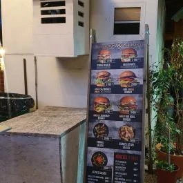 Majomhoz, Budapest - Egyéb