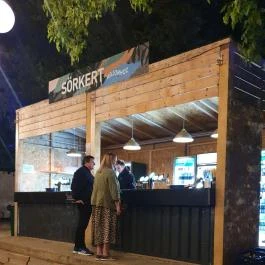 Majomhoz, Budapest - Egyéb