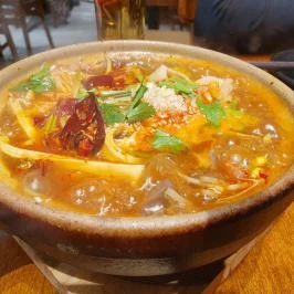 Mak Luo Claypot, Budapest - Étel/ital