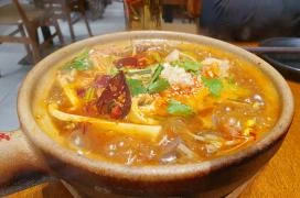 Mak Luo Claypot Budapest