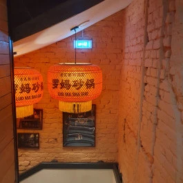 Mak Luo Claypot, Budapest - Belső