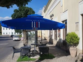 Malberri BBQ Bistro & Pub Paks