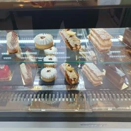 Mamie Artizan, Budapest - Egyéb