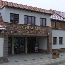 Mandula Étterem & Borbár Villány - Külső kép