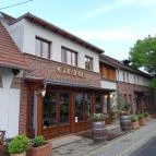 Mandula Étterem & Borbár Villány - Külső kép