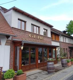 Mandula Étterem & Borbár