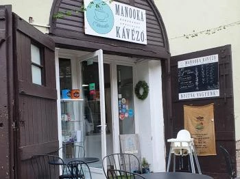 Manooka Kávézó Eger