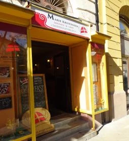 Marie Kristensen Sandwich Bár