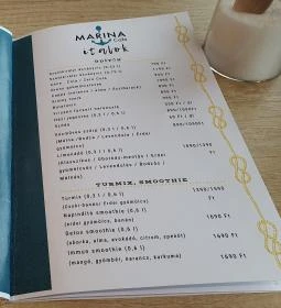 Marina Café & Bistro