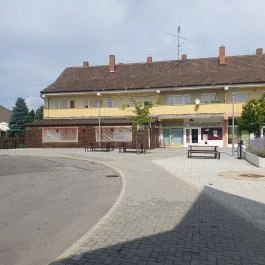 Márka Presszó, Füzesabony - Külső kép