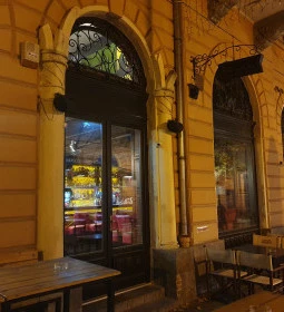 Maszek - Az utcabár