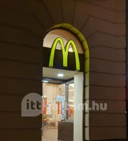 McDonald's - Piac utca