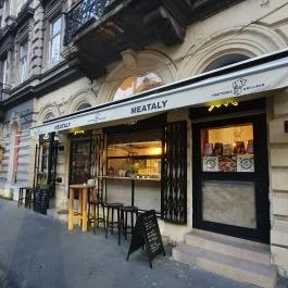 Meataly Trattoria & Grillbar Budapest - Külső kép