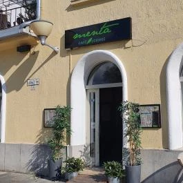 Menta Café & Lounge, Székesfehérvár - Külső kép