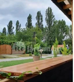 Mérce Mediterranean Bar & Restaurant