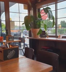 Mexkitchen - Auchan Budakalász