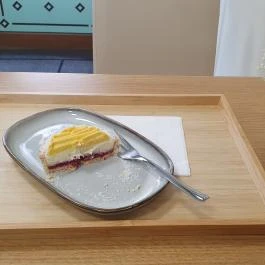 Mici Cuki, Debrecen - Egyéb